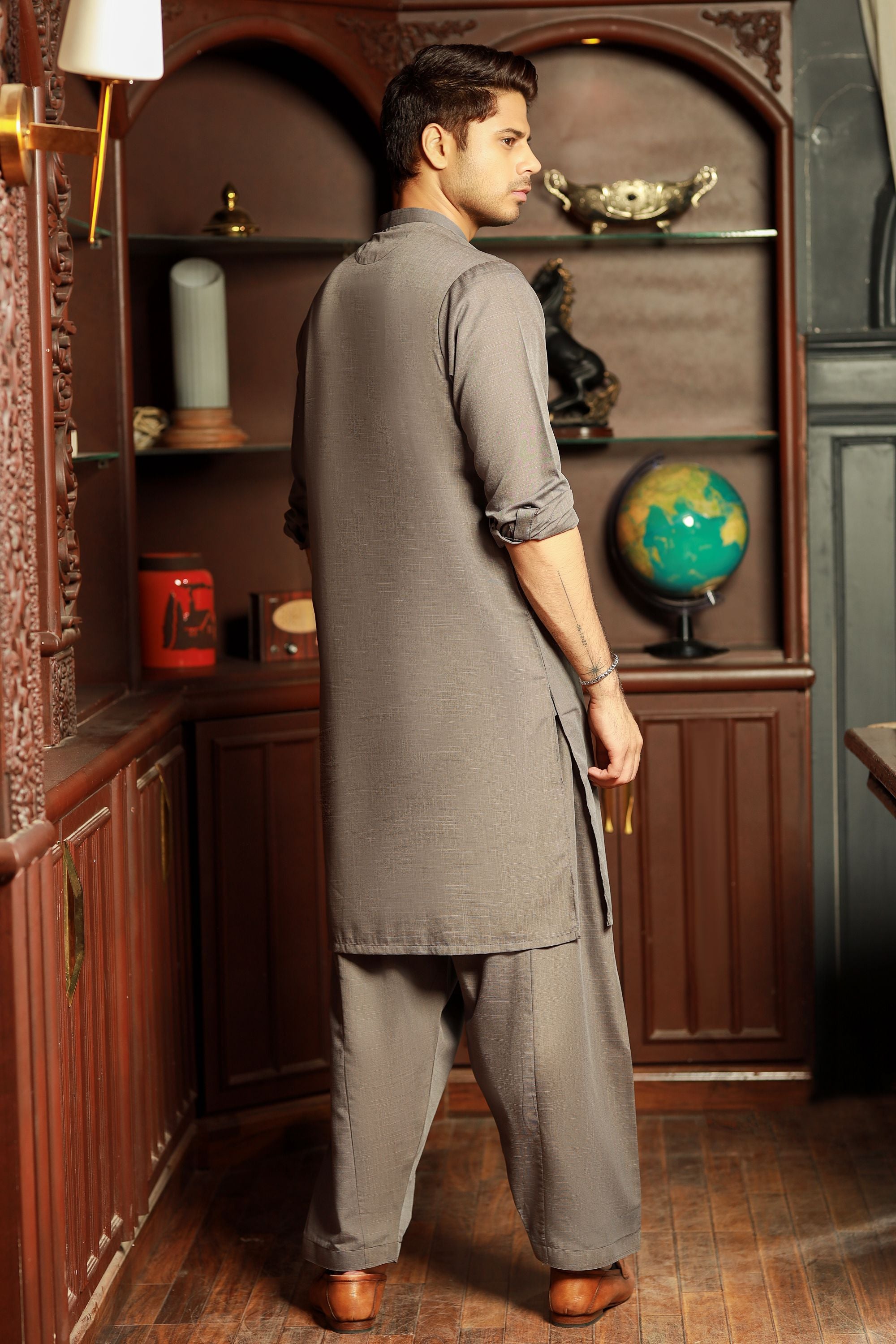Vintage-Grey Kameez Shalwar