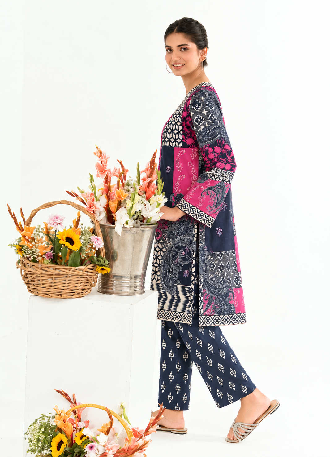 Khaddar Olive Black Printed 3-Piece Stitched Suit