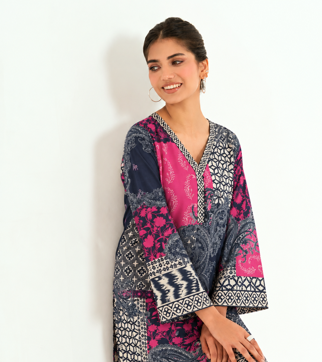 Khaddar Olive Black Printed 3-Piece Stitched Suit