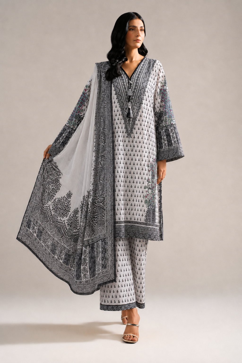 Basic Printed Lawn 3-Pieces Stitched
