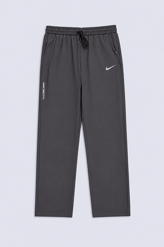 STRAIGHT FIT PERFORMANCE TROUSER