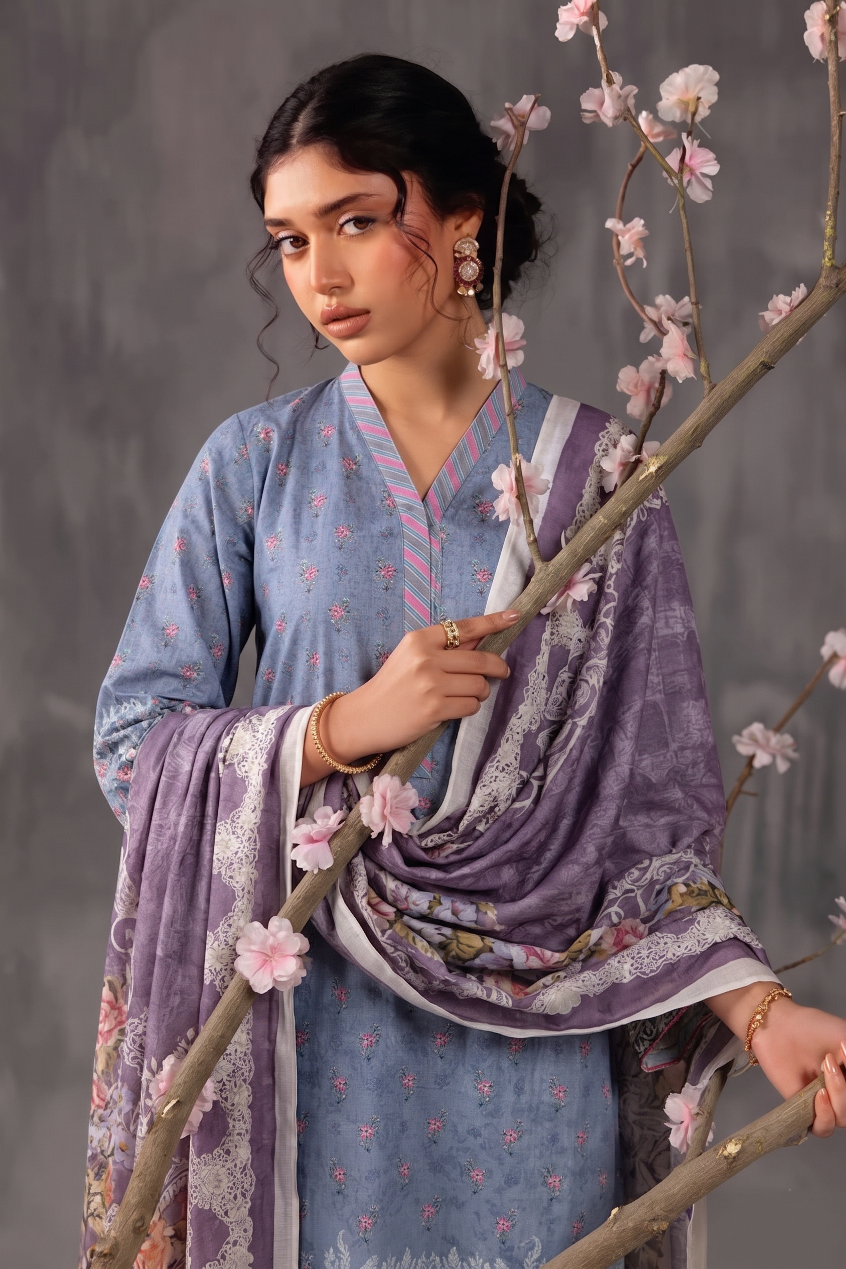 Basic Printed Lawn 3-Pieces Stitched