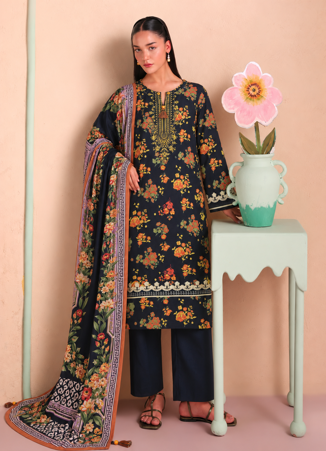 Khaddar Black Printed 3-Piece Stitched Suit