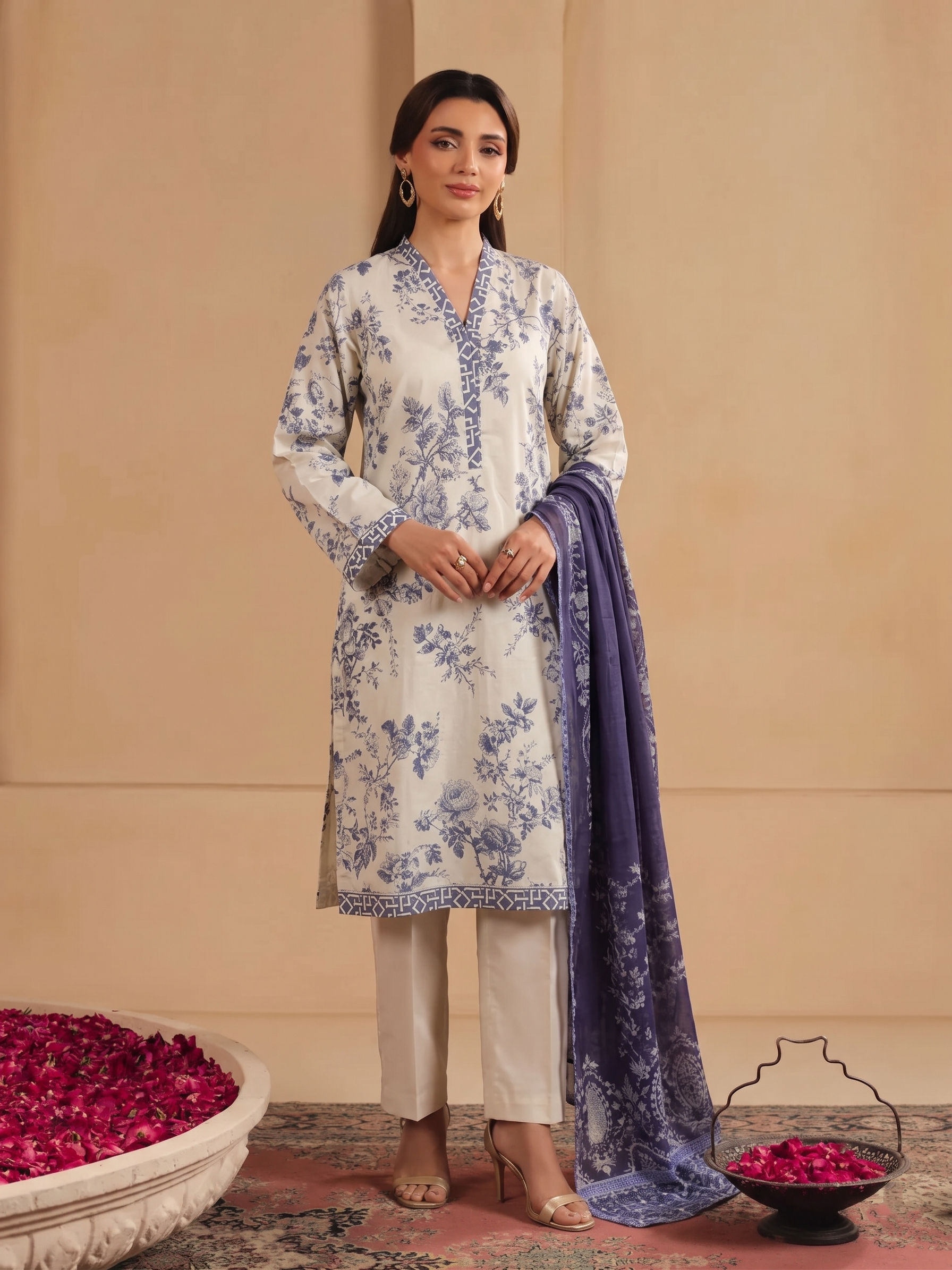 Basic Printed Lawn 3-Pieces Stitched