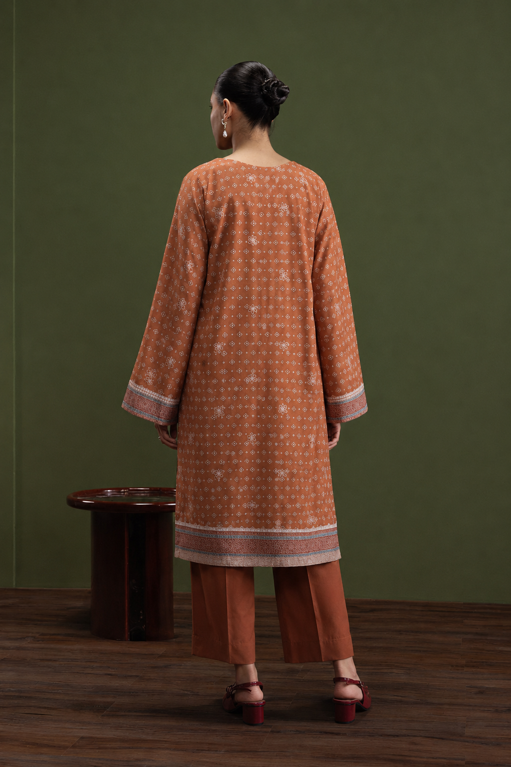 Basic Printed Lawn 3-Pieces Stitched