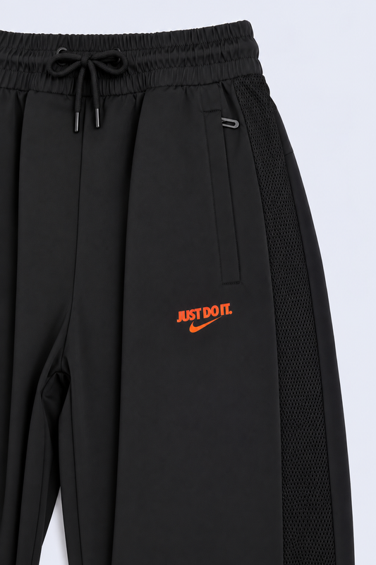MESH PANEL PERFORMANCE JOGGER TROUSERS