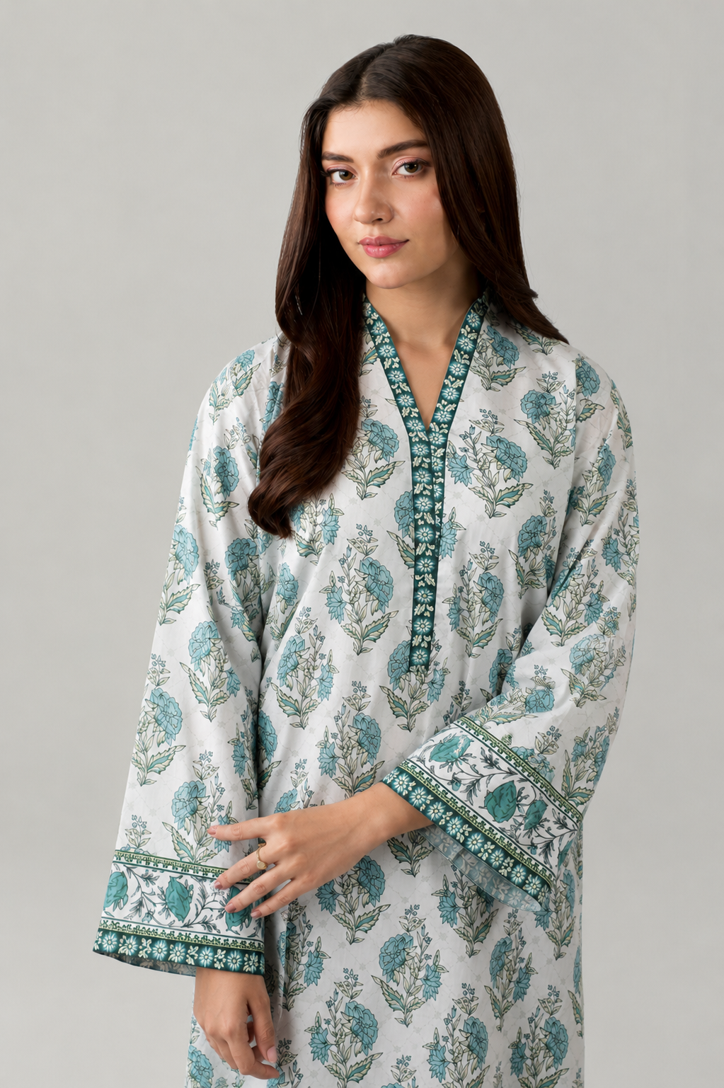 Basic Printed Lawn 3-Pieces Stitched