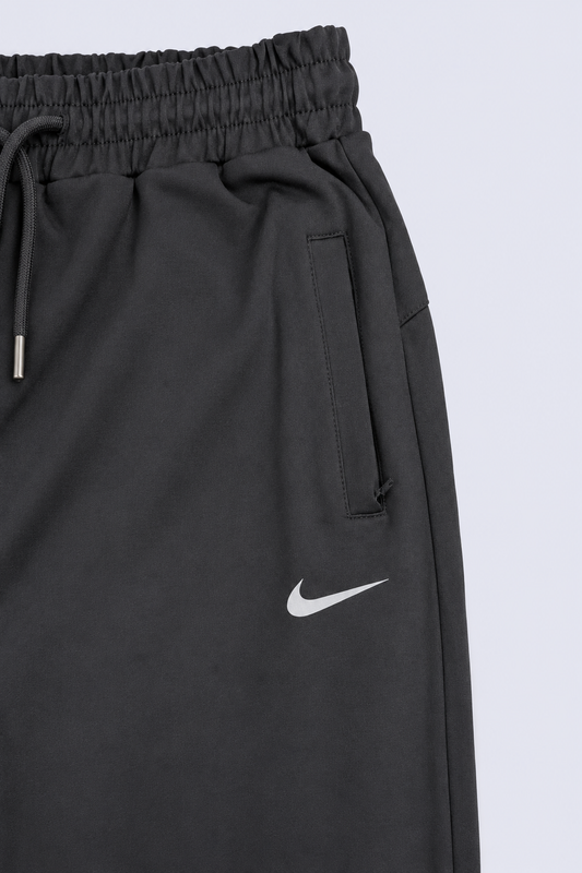 RELAXED FIT PERFORMANCE JOGGER TROUSERS