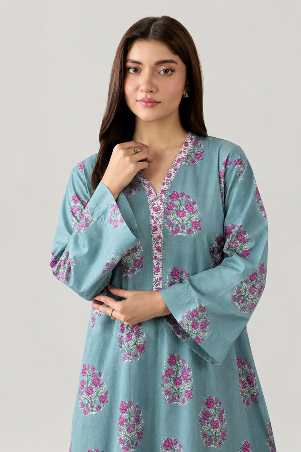 Basic Printed Lawn 3-Pieces Stitched