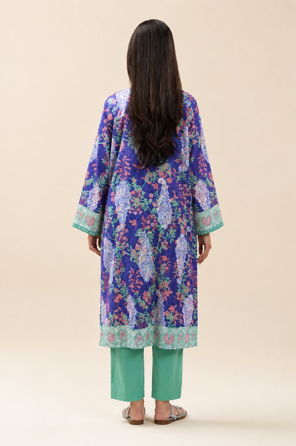 Basic Printed Lawn 3-Pieces Stitched
