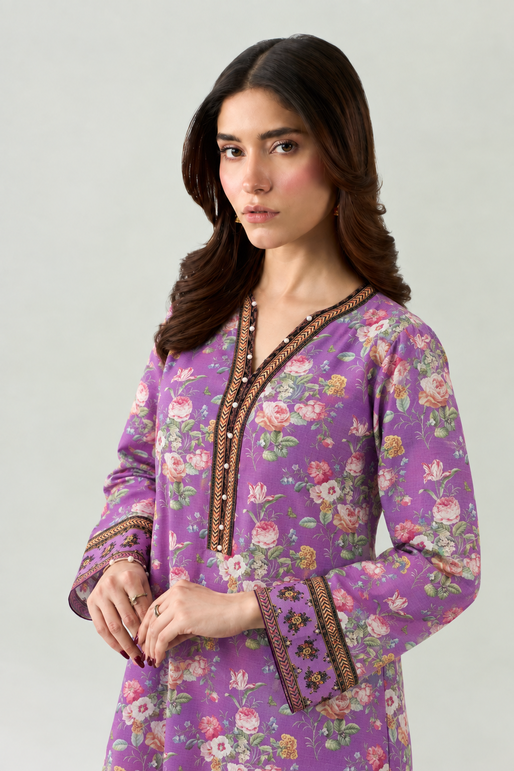Floral Printed Khaddar 3PC Stitched Suit