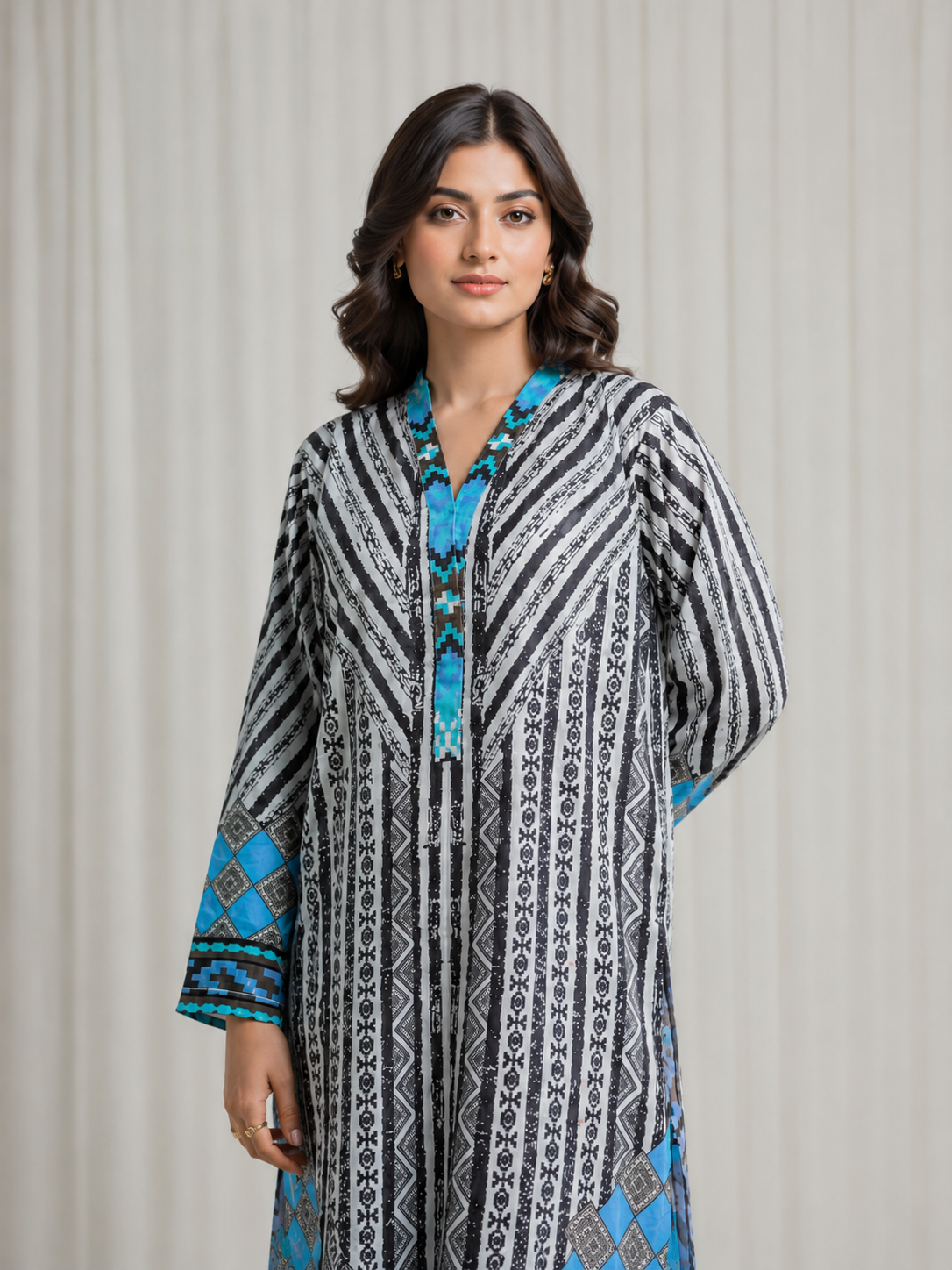 Basic Printed Lawn 3-Pieces Stitched