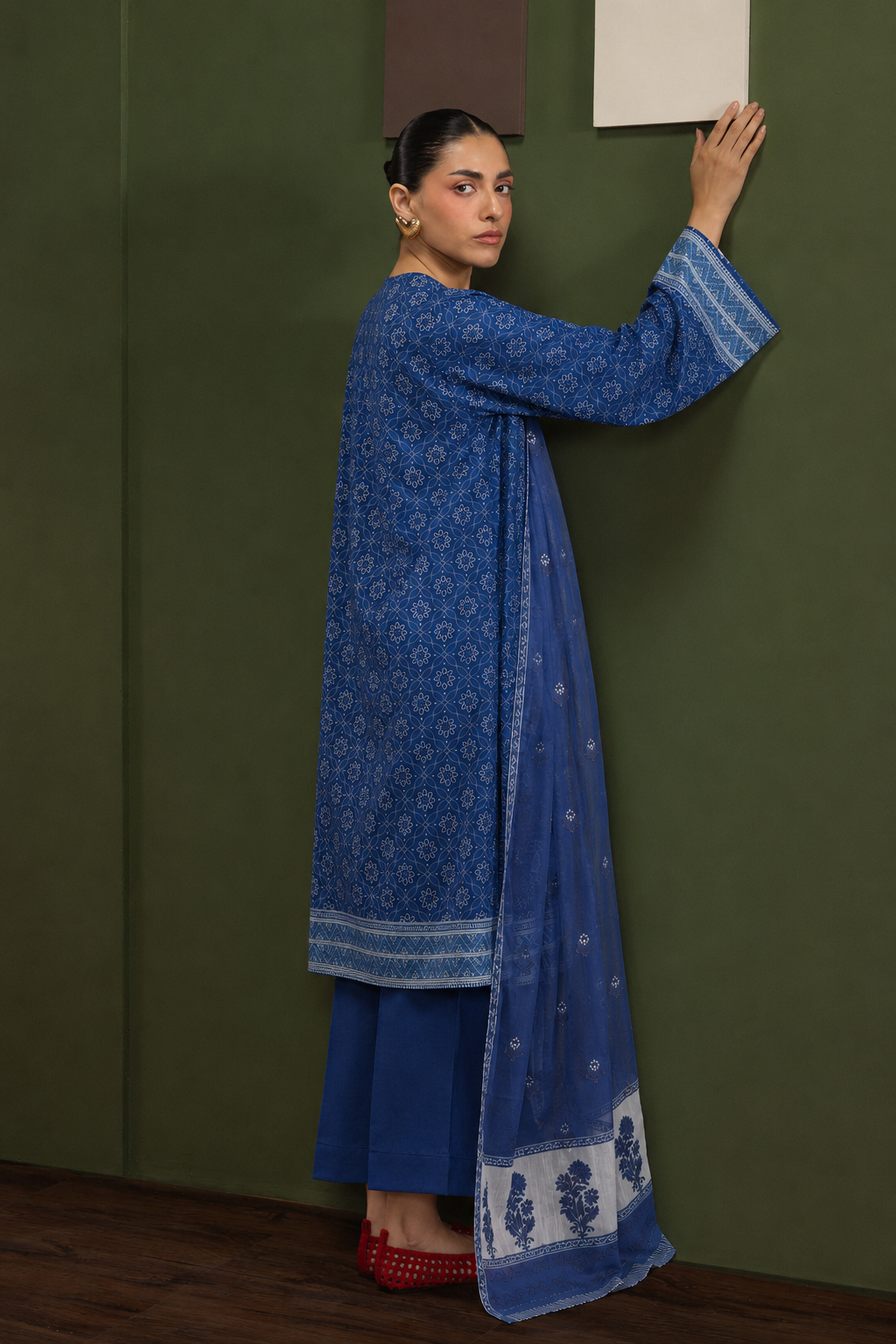 Basic Printed Lawn 3-Pieces Stitched
