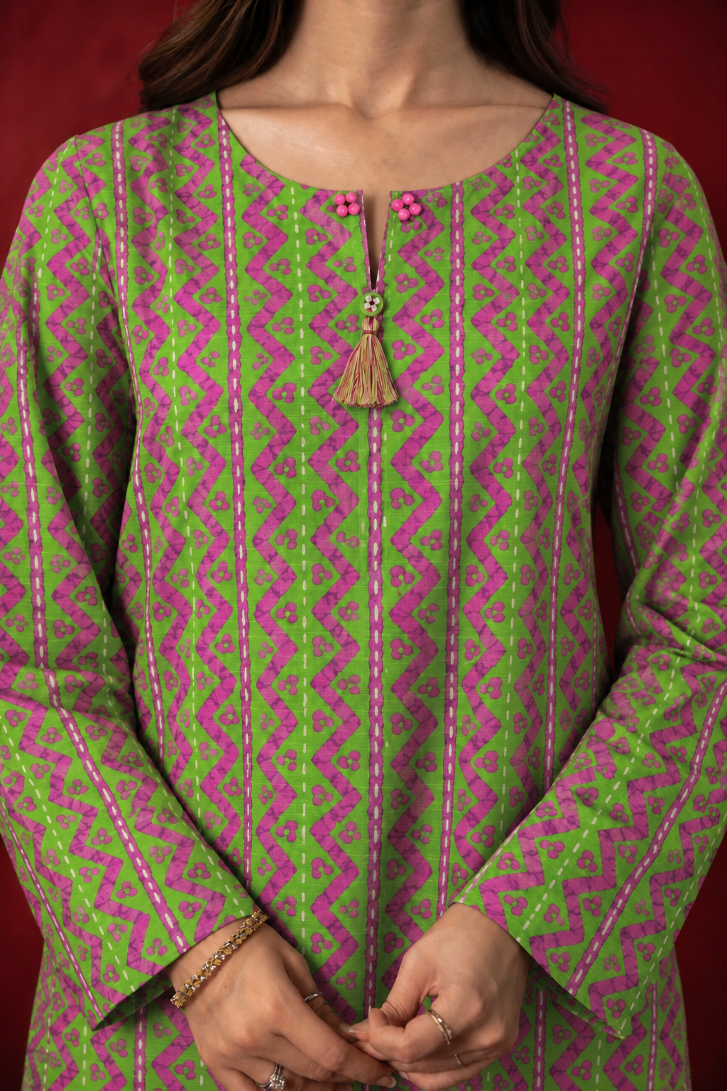 Khaddar Multi Printed 3-Piece Stitched Suit