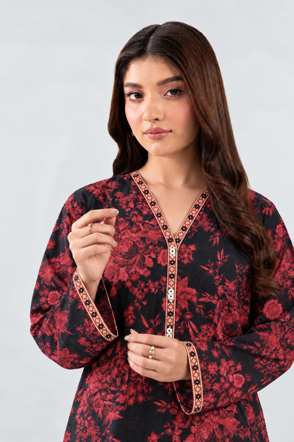Floral Printed Khaddar 3PC Stitched Suit