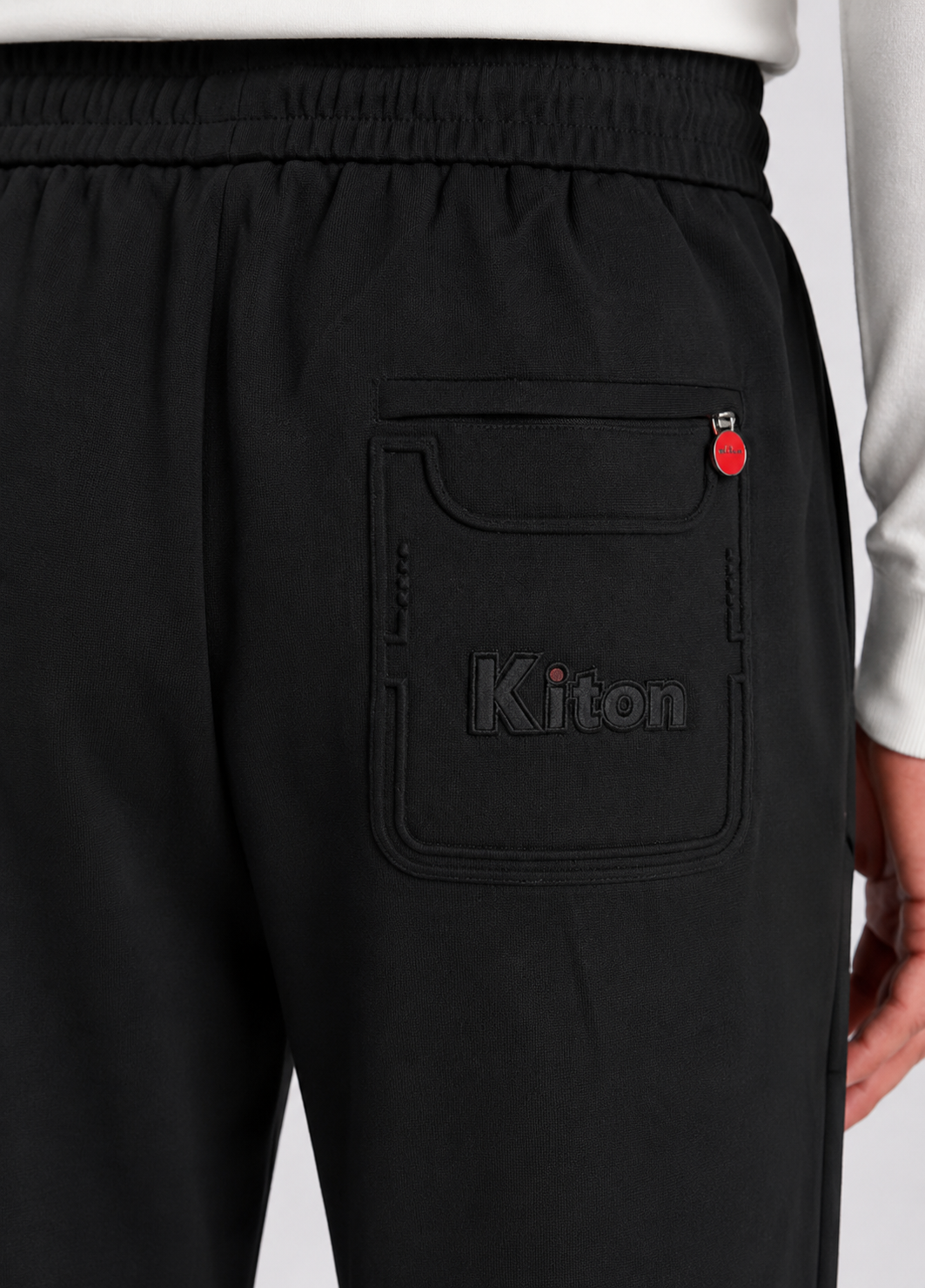 RELAXED FIT STRAIGHT TROUSERS