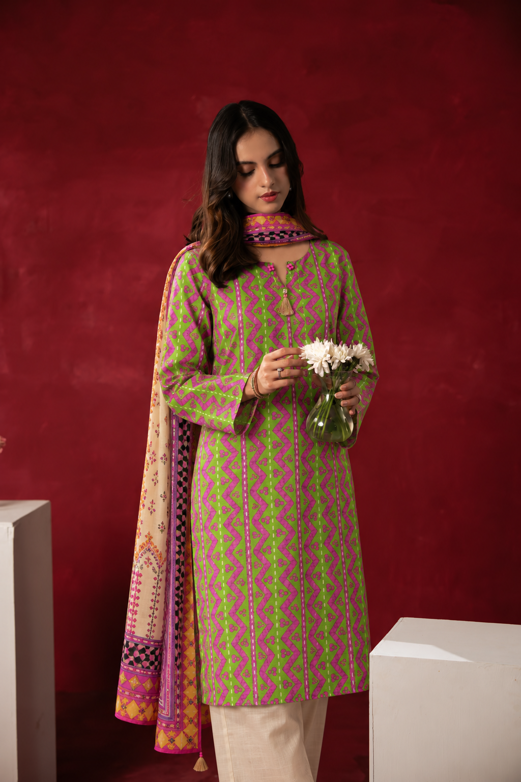 Khaddar Multi Printed 3-Piece Stitched Suit