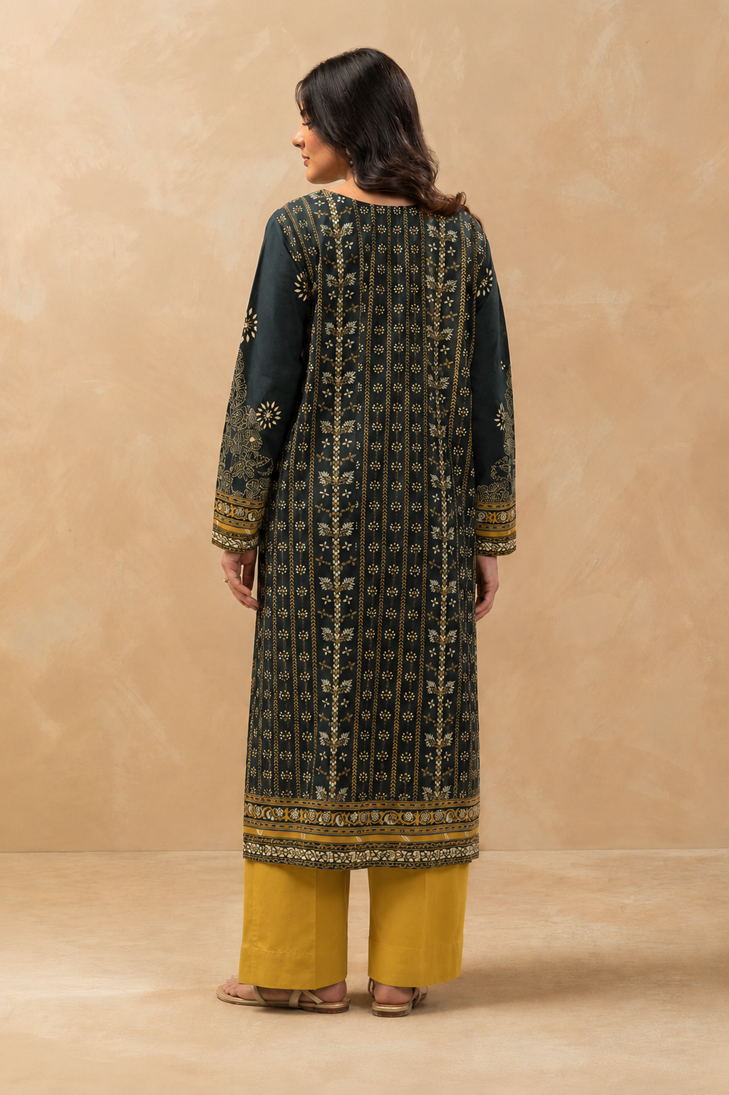 Basic Printed Lawn 3-Pieces Stitched