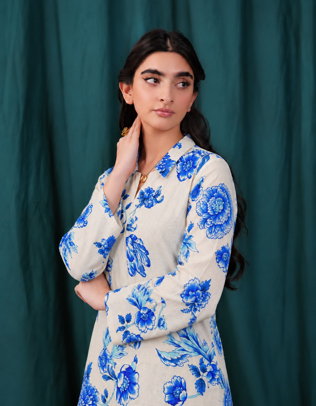 Viscose White Printed 2-Piece Stitched Suit