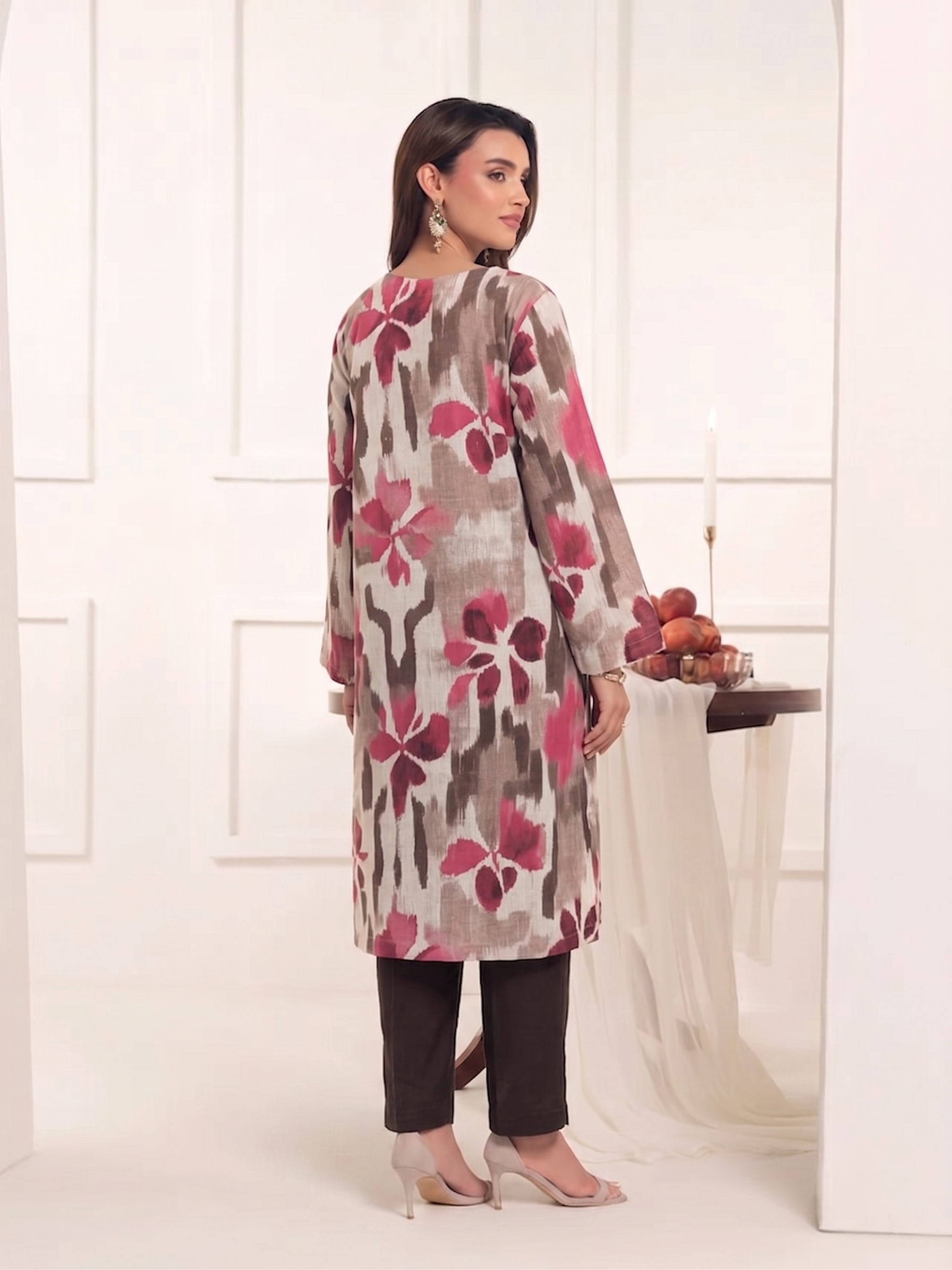 Basic Printed Lawn 3-Pieces Stitched