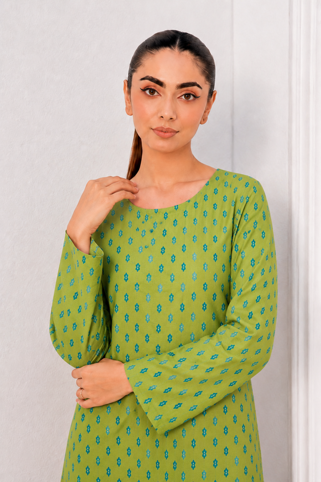 Basic Printed Lawn 3-Pieces Stitched