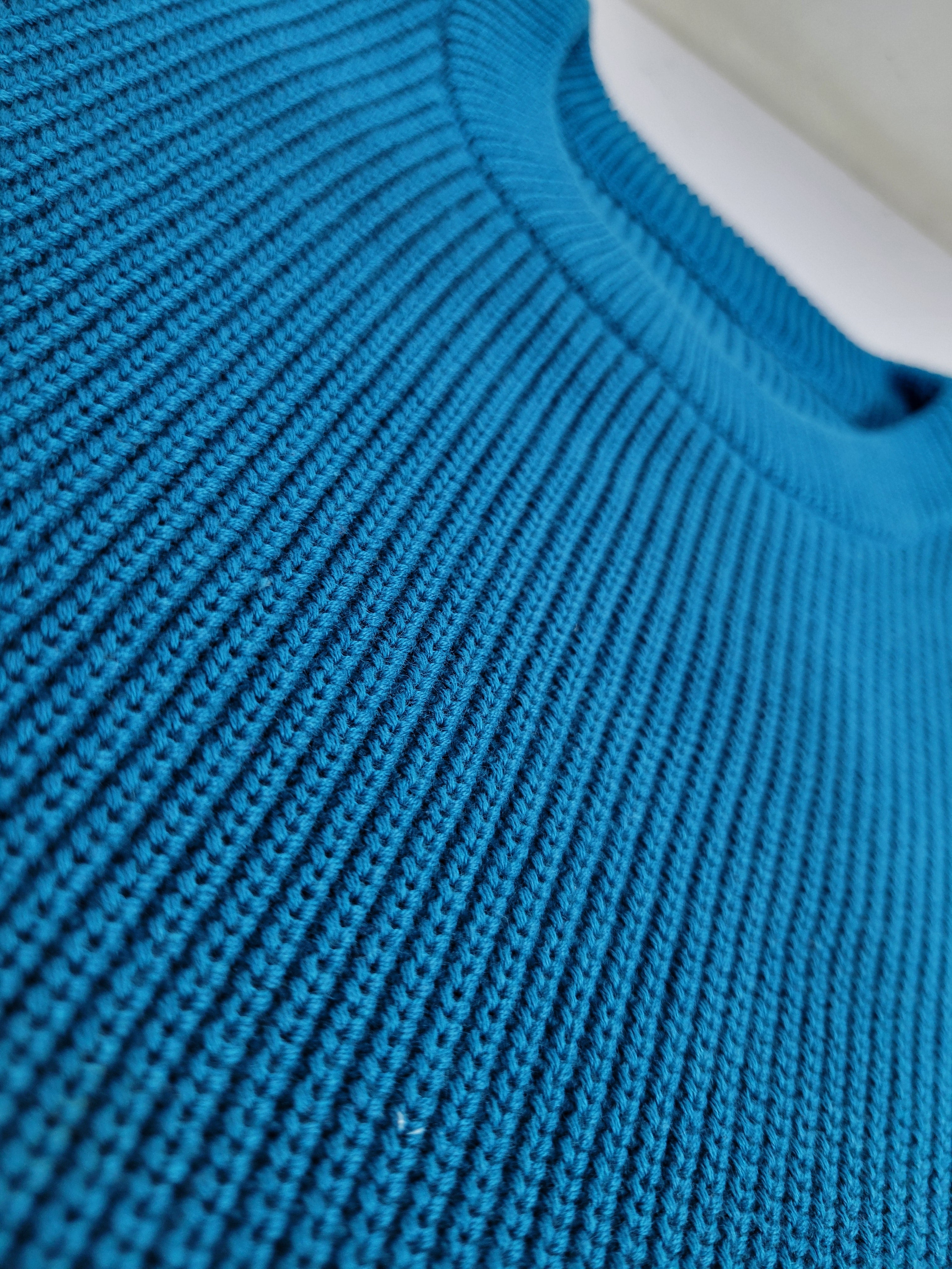 Crew Neck Cotton Sweater – Blue