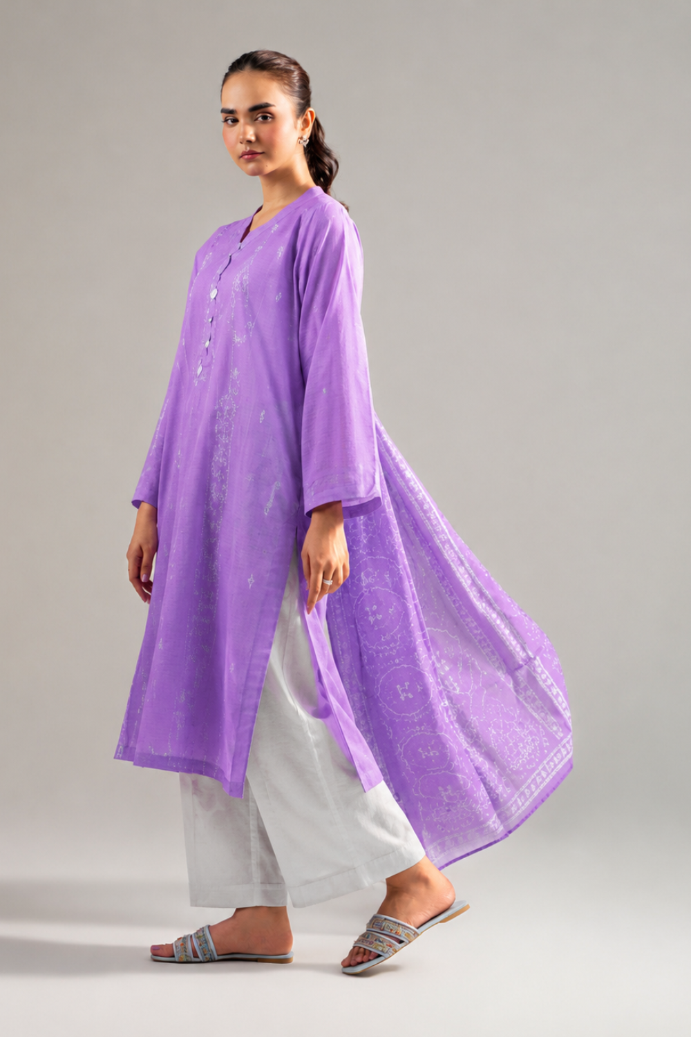 Basic Printed Lawn 3-Pieces Stitched