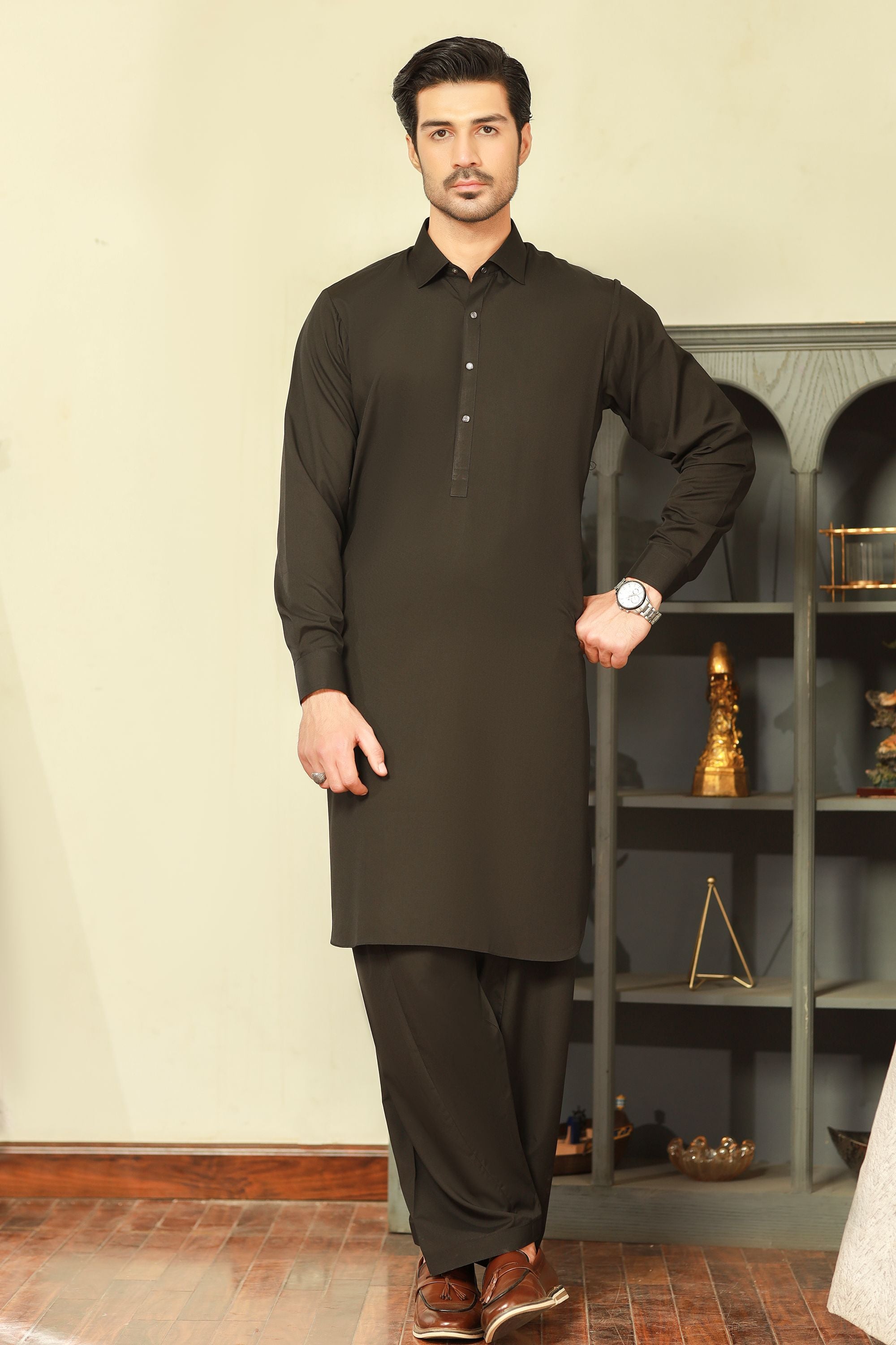 China Boski- Black Kameez Shalwar