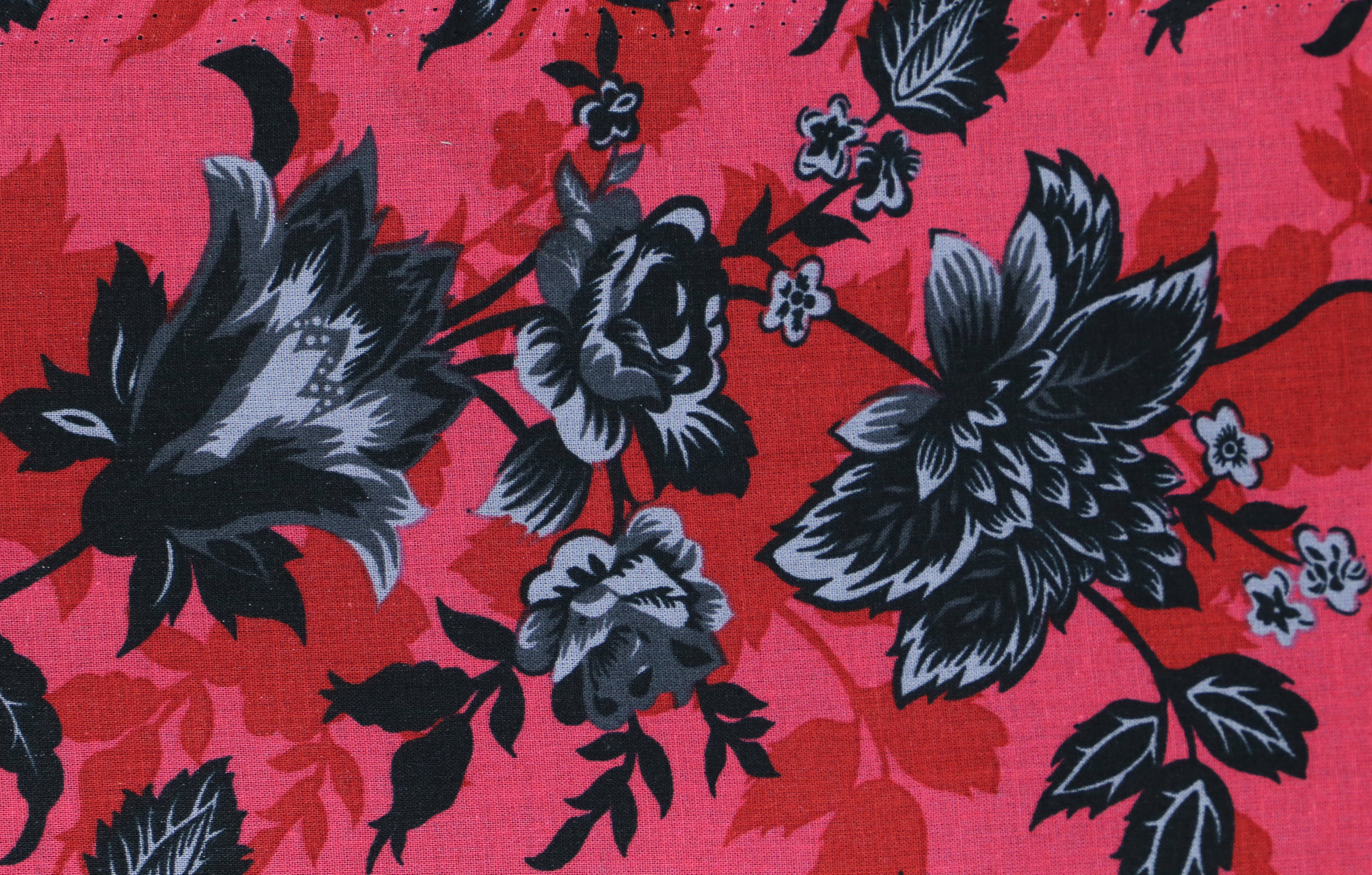 2 Pcs Printed Suit