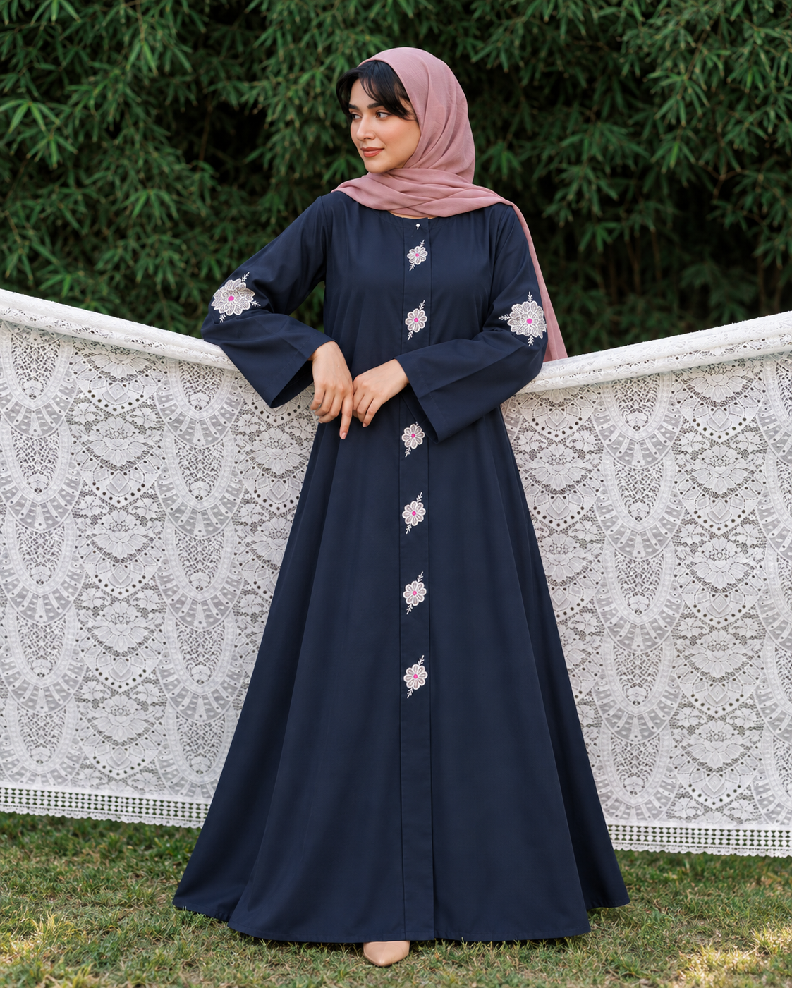 Jutt Black Multicolor Thread Abaya
