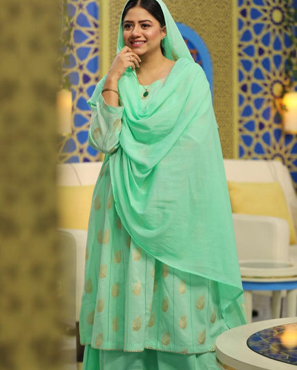 Elegant Jacquard Cotton Ensemble