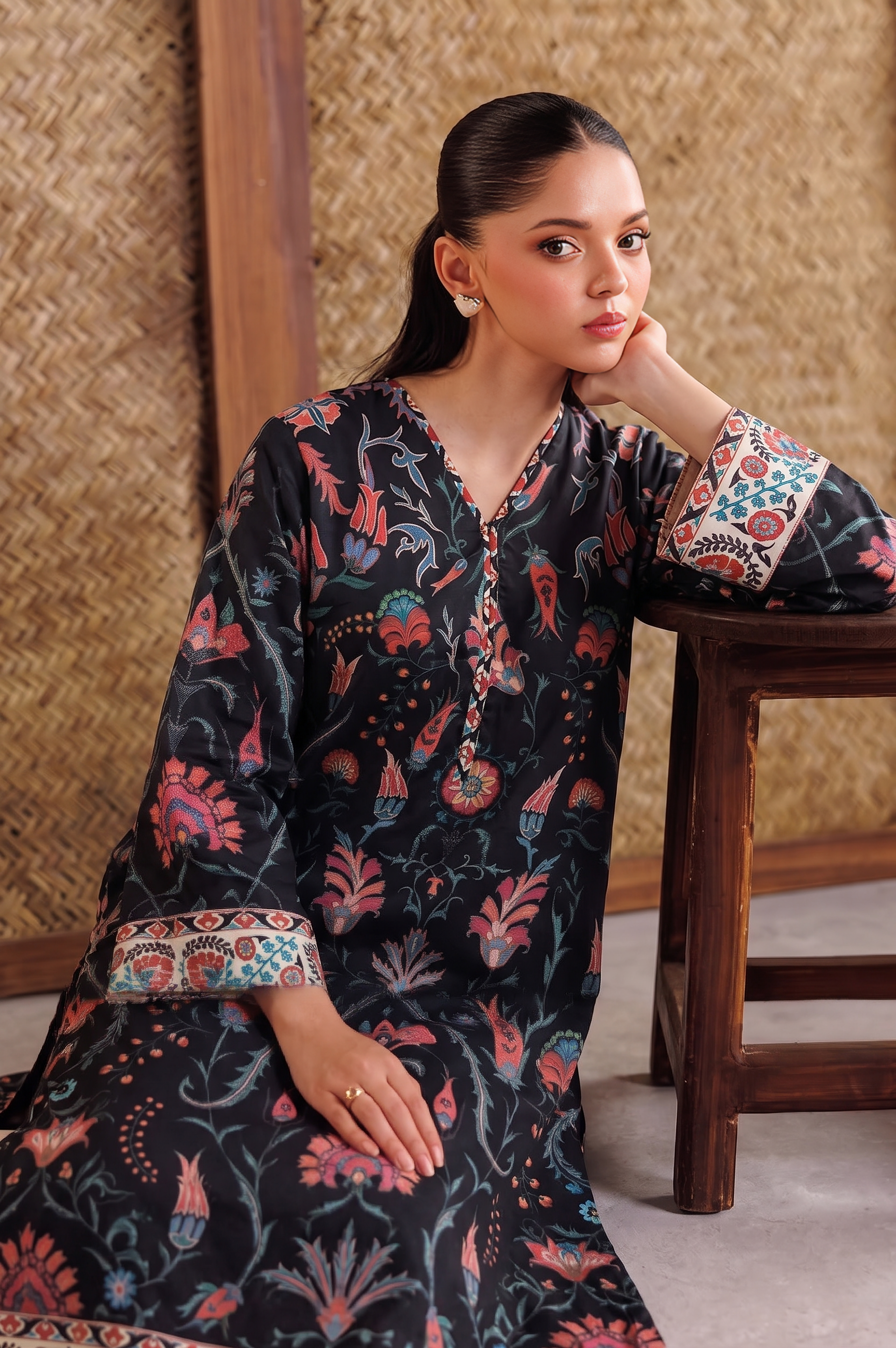 Basic Printed Lawn 3-Pieces Stitched
