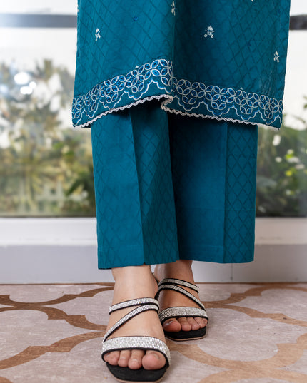 Women Embroidered 2 Pcs Suit
