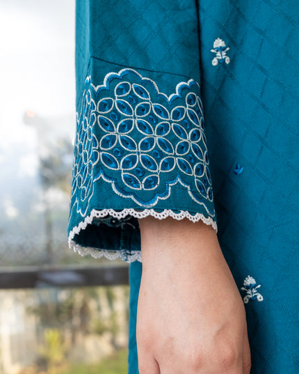 Women Embroidered 2 Pcs Suit