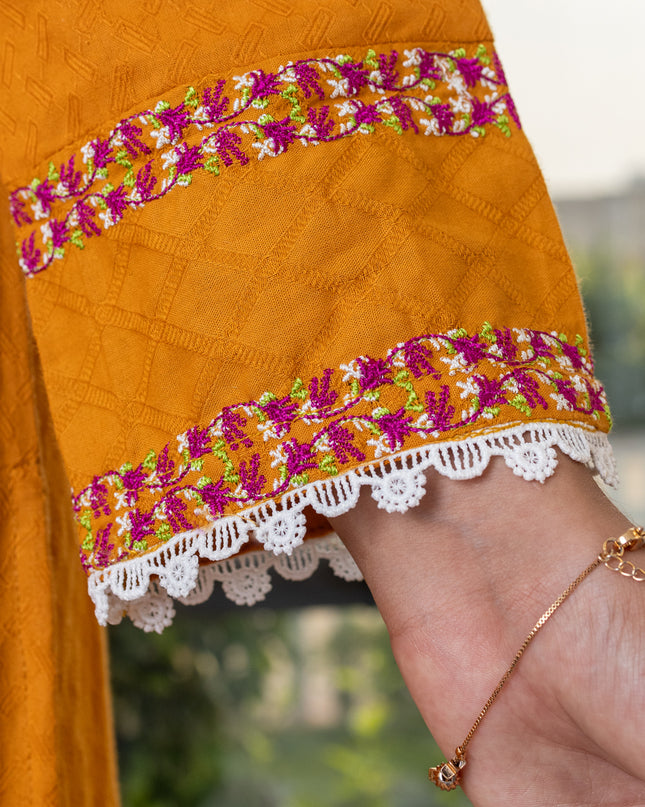 Women Embroidered 2 Pcs Suit